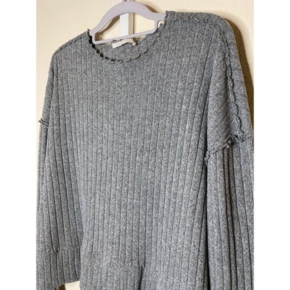 Zara Trafaluc Ruffle Trim Gray long‎ sleeve sweater Sz L - Picture 4 of 8